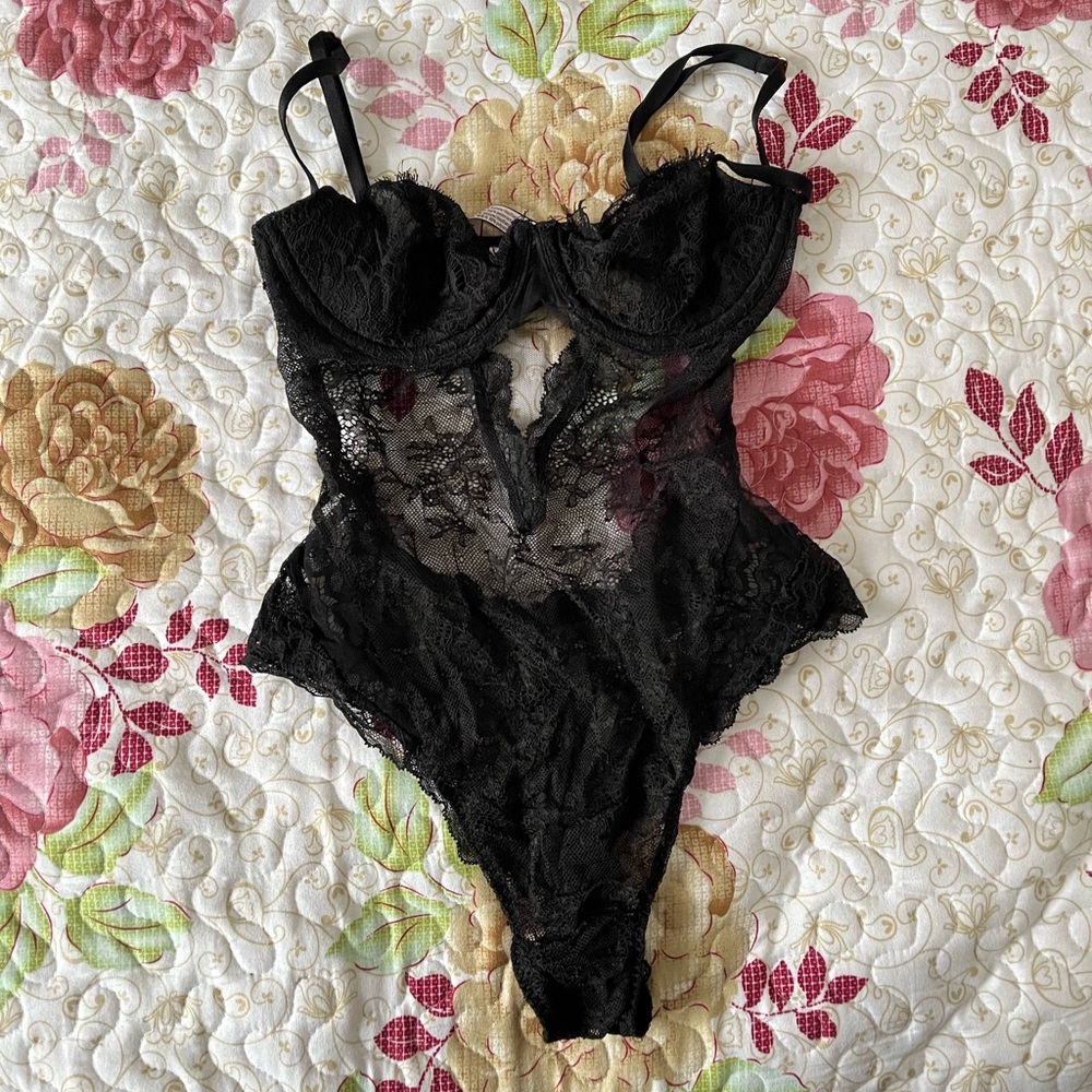 COPY - Victoria Secret lingerie